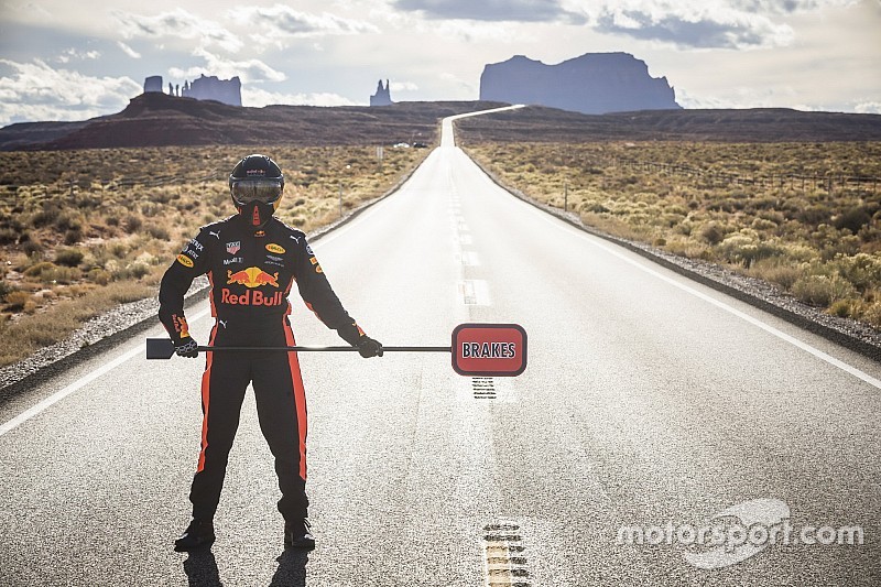 El alucinante viaje del Red Bull de Ricciardo por la Costa Oeste americana