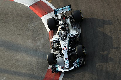 Hamilton presse Mercedes pour le développement 2019