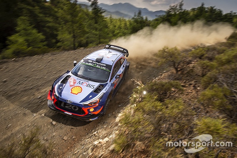 Turchia, PS7: Neuville ed Ogier sono separati da solo tre decimi alla fine della prima tappa!