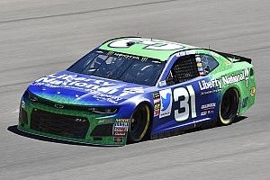 Ryan Newman marca el paso en Las Vegas