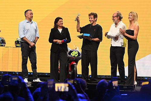 Valentino Rossi recibe las llaves de la ciudad de Tavullia