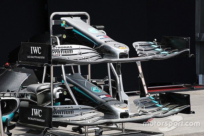 Mercedes: sono state tagliate le punte lanceolate dei flap dell'ala anteriore