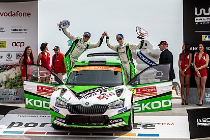 Skoda, la nuova Fabia R5 Evo fa già paura: grande doppietta al Rally del Portogallo