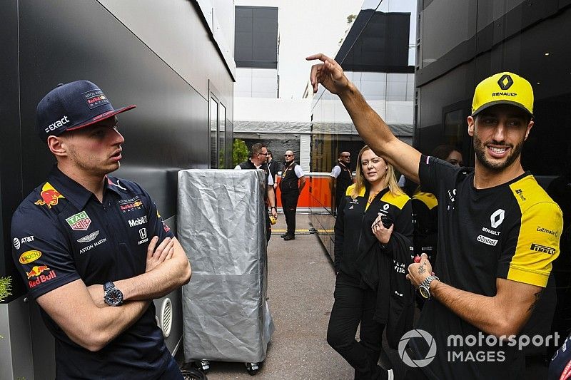 Max Verstappen, Red Bull Racing and Daniel Ricciardo, Renault F1 Team 