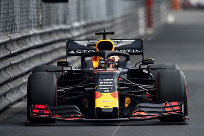 Verstappen verloor tijd in tweede training door kapotte radiator