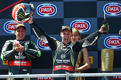 SBK, Donington, Rea è il nuovo leader: “Non volevo fare errori, non ho spinto al massimo”