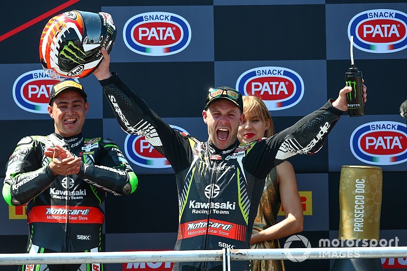 SBK, Donington, Rea è il nuovo leader: “Non volevo fare errori, non ho spinto al massimo”