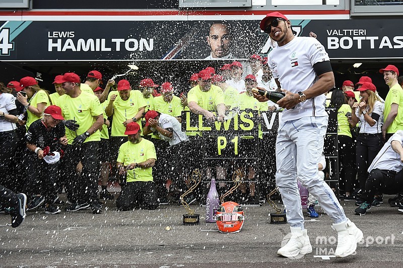 Hamilton bangga menang strategis di Monako