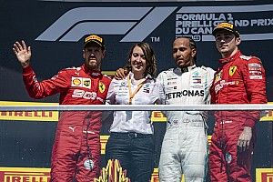 Vettel ging uit respect voor tegenstanders naar het podium