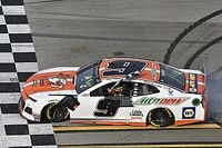 NASCAR Talladega: Elliott siegt nach Überschlag von Larson