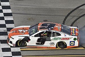 NASCAR Talladega: Elliott siegt nach Überschlag von Larson