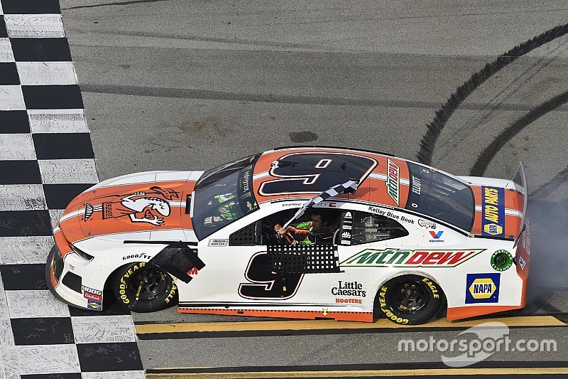 NASCAR Talladega: Elliott siegt nach Überschlag von Larson