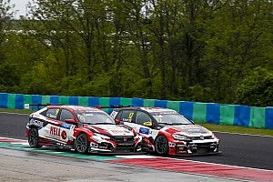Видео: пилоты WTCR устроили на «Нордшляйфе» контактную борьбу на скорости за 250 км/ч