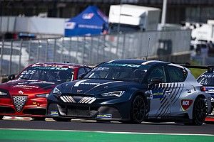 Pure ETCR, Hungaroring: vince Azcona, brilla Eng sull'Alfa Giulia