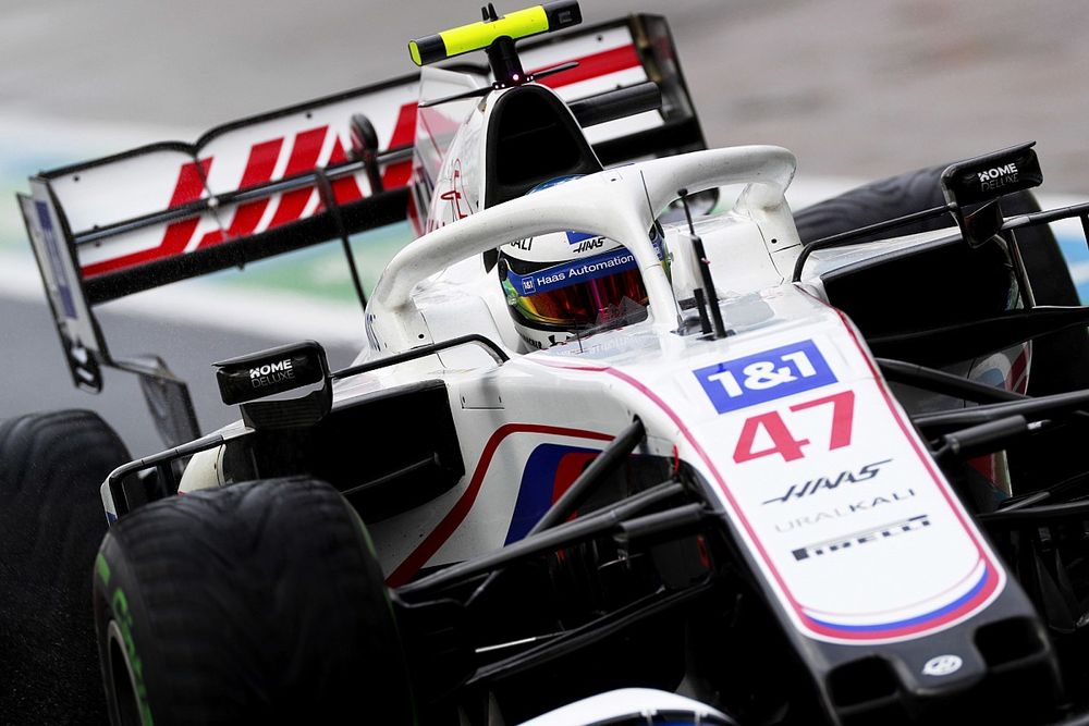 Williams spogląda na Schumachera