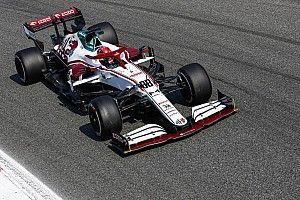 Kubica zostaje w Alfie Romeo