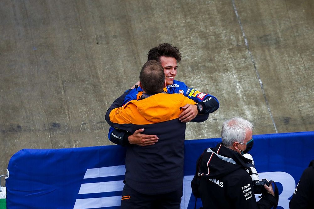 Catatan Unik di Balik Pole Perdana Lando Norris