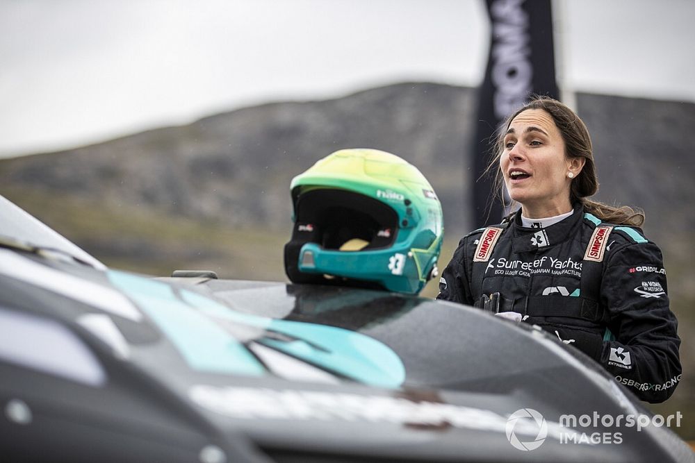 Gravel Notes Podcast: Molly Taylor’s rallying journey from Australia to Extreme E