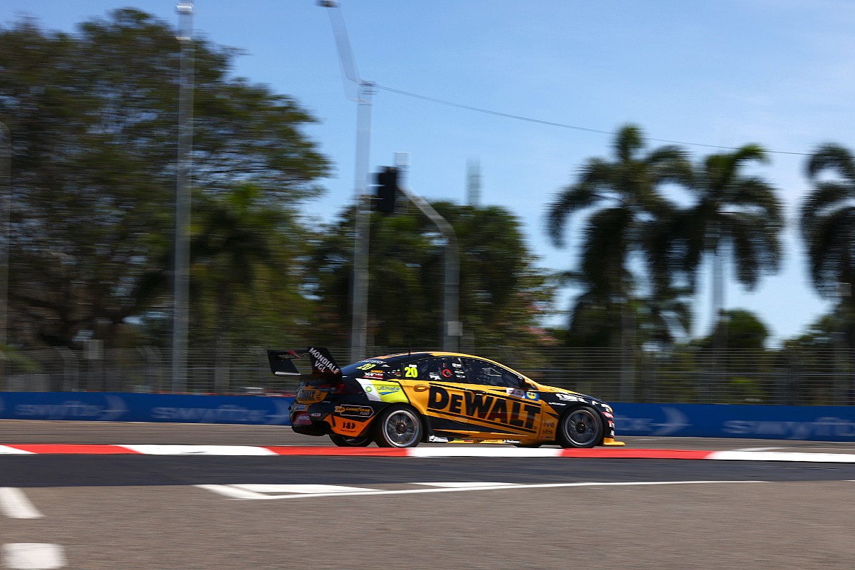 Townsville Supercars: Pye sets practice pace