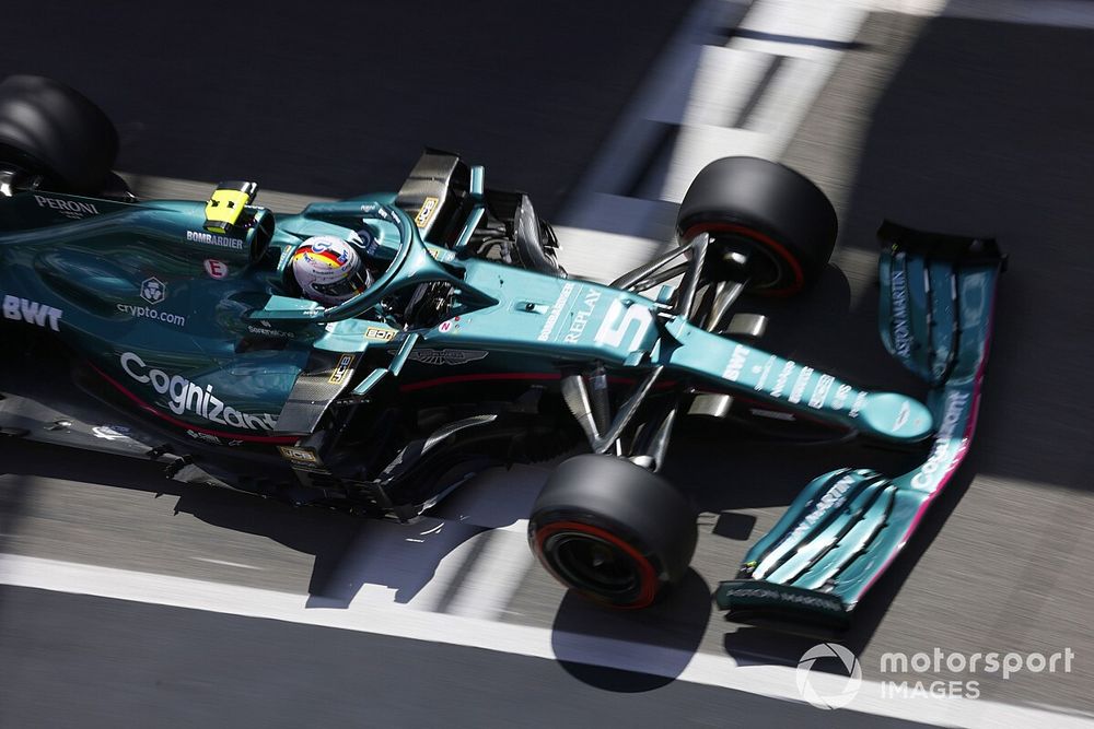 Vettel na vijftien races terug in Q3: “Gaat steeds iets beter”