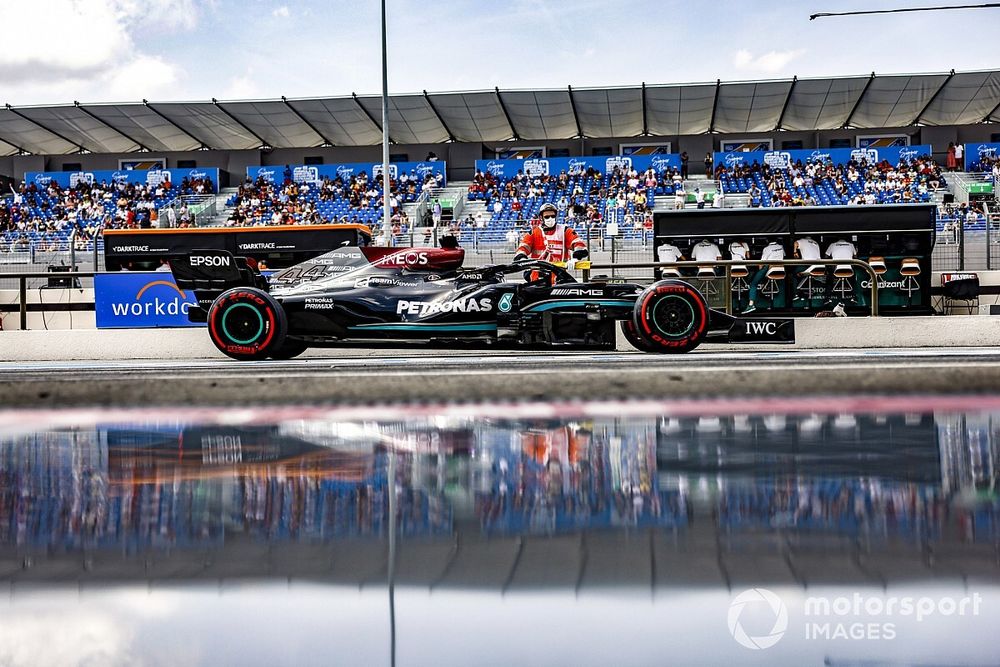 Lewis Hamilton, Mercedes W12