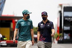¿Por qué Vettel le deseó Feliz Navidad a Sergio Pérez en Bakú?