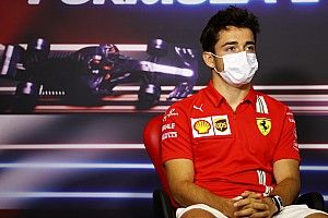 Leclerc maakt virtueel kennis met 2022-auto: “Voelt heel anders”