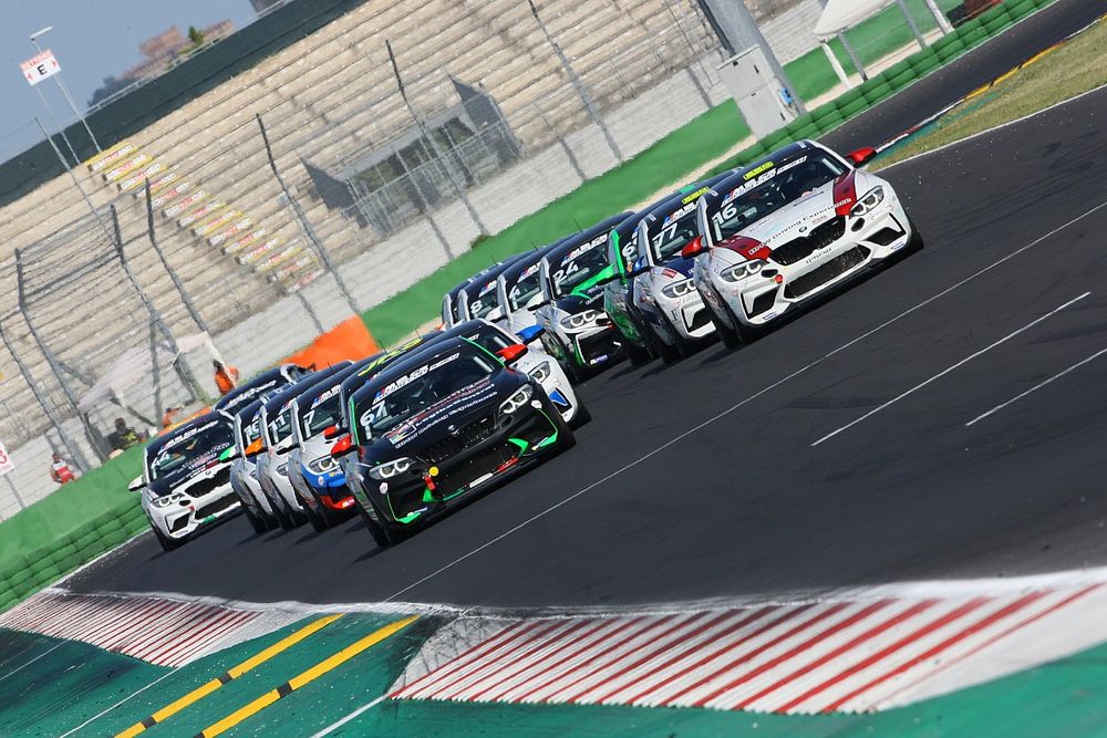 BMW M2 CS CUP: Sandrucci e Marcucci conquistano Misano
