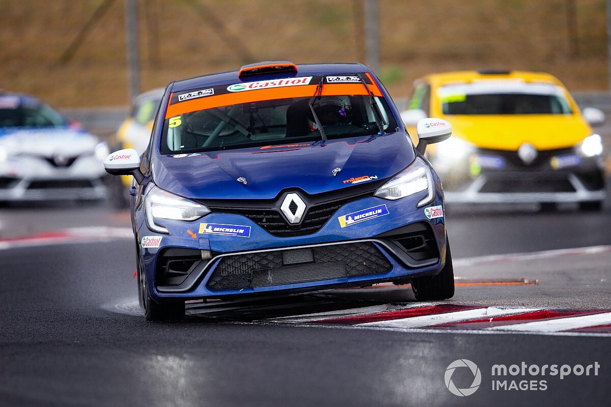 Clio Cup: Jurado vince Gara 1 all'Hungaroring