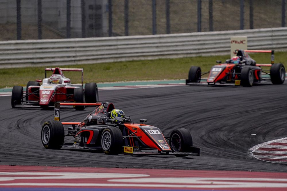 F4, Misano: Bearman resiste a Montoya e conquista Gara 2