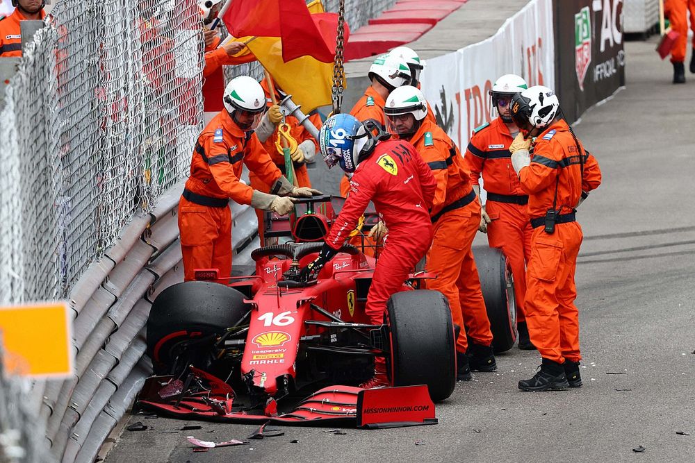 Gearbox Mobil Leclerc Tidak Rusak Parah
