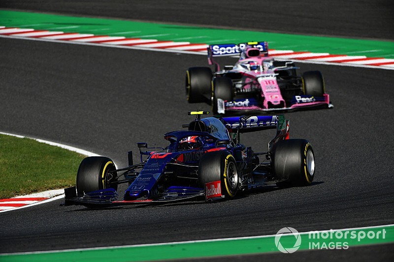 Így ütközött össze Pérez és Gasly Japánban: videó
