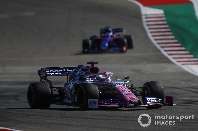 Kvyat: Sanción por accidente con Pérez estúpida e inaceptable