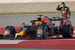 Red Bull то выстреливает, то сливает. Говорят, проблема – в скачках прижимной силы