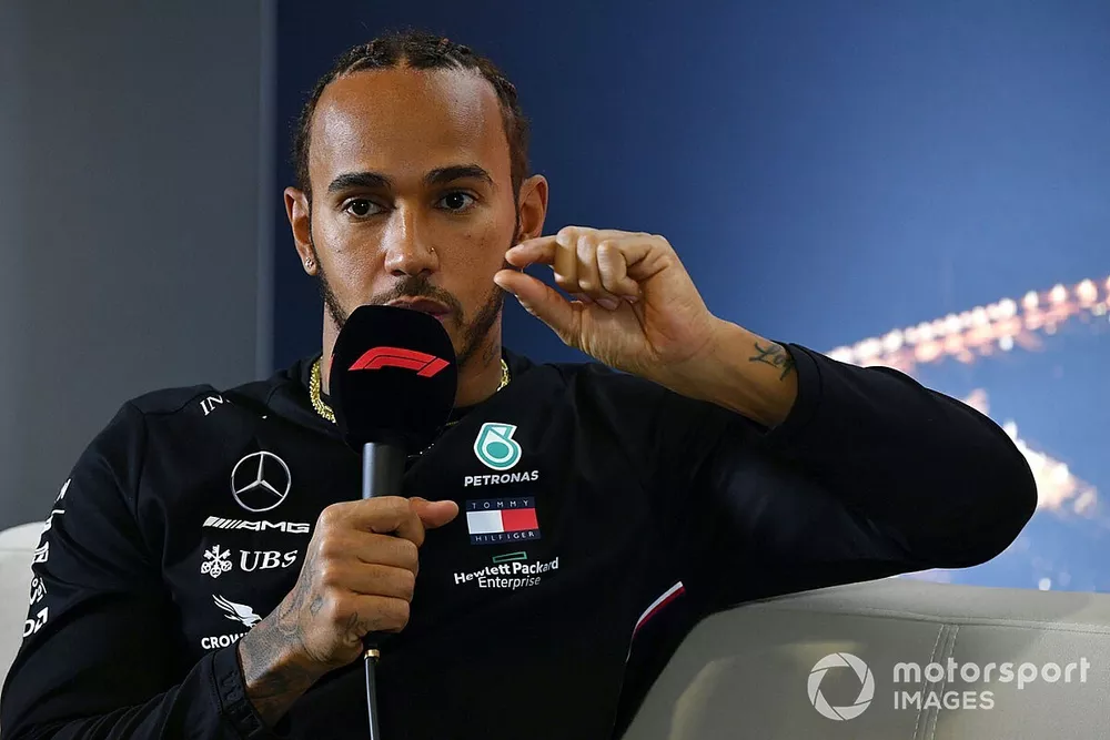 Lewis Hamilton, Mercedes-AMG Petronas F1 in the press conference 