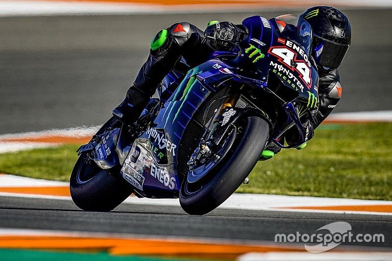VÍDEO: Veja a volta de Hamilton na Yamaha MotoGP de Valentino Rossi