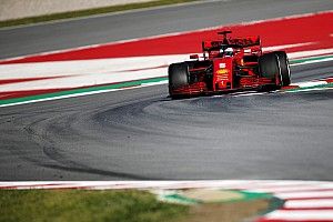 Test Barcellona, Day 2: Ferrari al top, ma contro vento