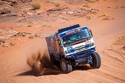 Van Kasteren achter Russisch drietal in vierde etappe Dakar 2020