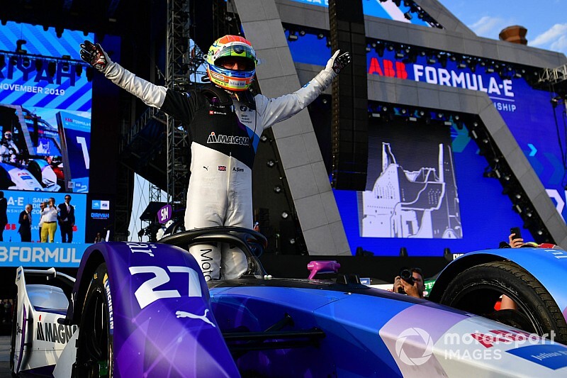 Podcast: Formula E leader Sims on attack mode debate