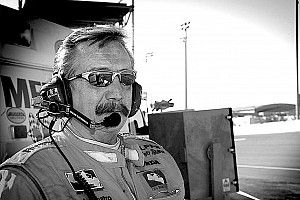 Michael Olinger, former IndyCar medical director, dies aged 69