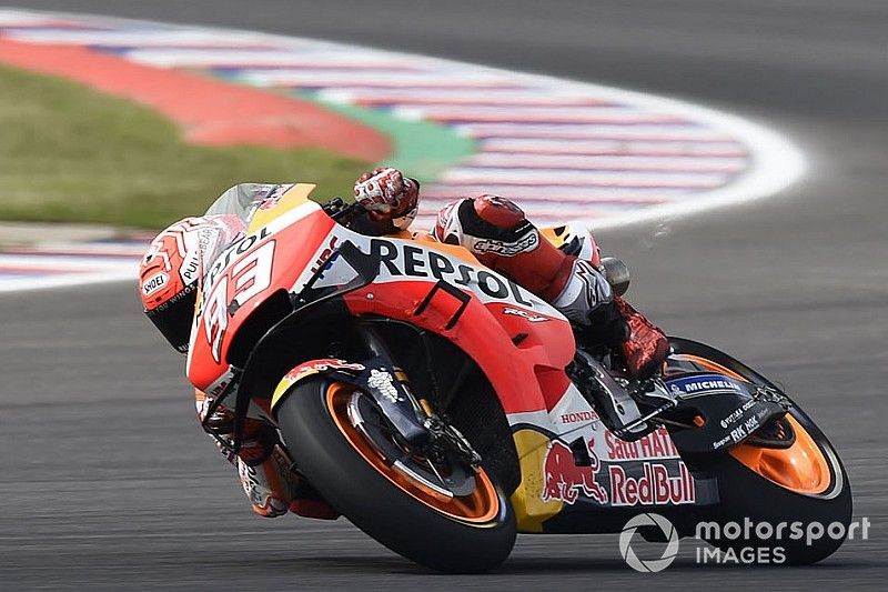 MotoGP, Austin, Libere 1: Marquez di un soffio su Vinales, Dovi quarto davanti a Rossi