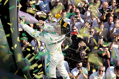 „Hamilton reméli, Bottas sikere csak egyszeri alkalom volt…”