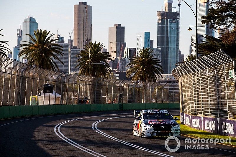 Van Gisbergen "felt like a punching bag" in Albert Park finale