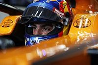 Sainz: Ferrari e Red Bull podem ser "bem mais r&aacute;pidas" que McLaren