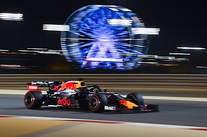 Хэмилтон оценил отставание Honda в 10 лошадиных сил