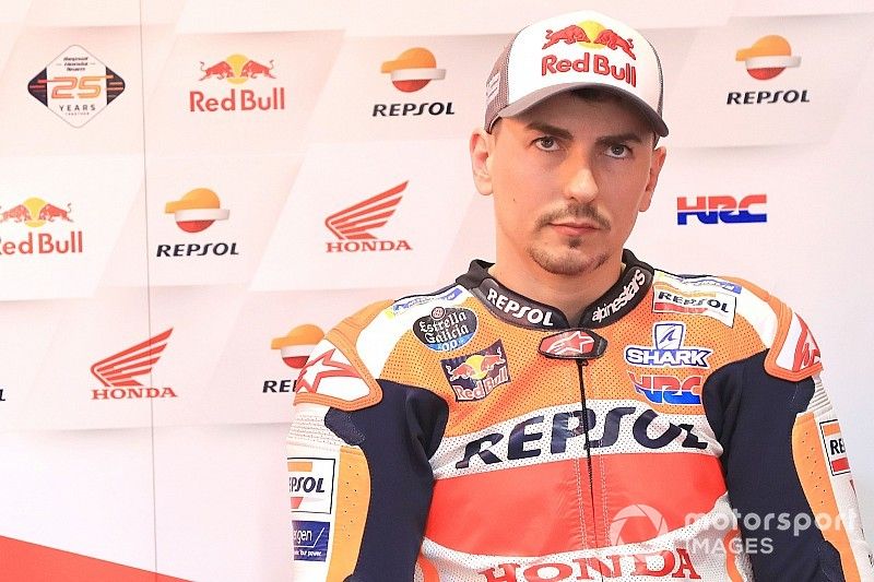 Lorenzo tuvo que pasar por el centro médico