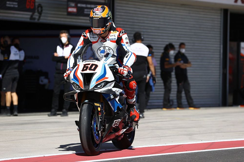 BMW dan Michael van der Mark Antusias Mengaspal di Sirkuit Mandalika