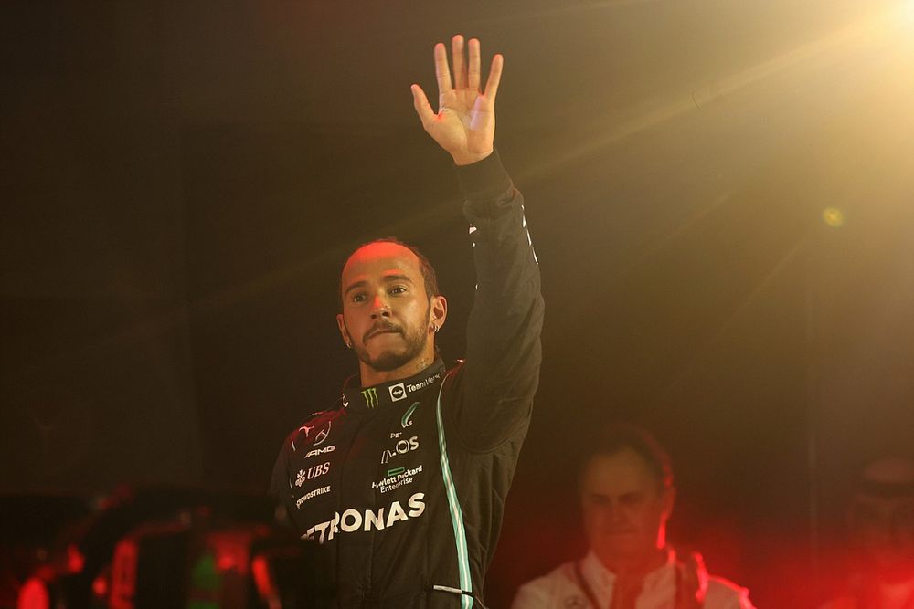 Hamilton eladta 50 millió dolláros házát