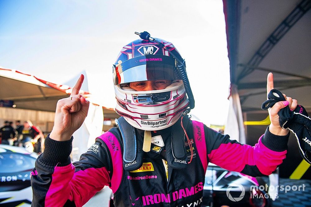 Gatting prima Regina del Ferrari Challenge: "Sacrifici e lotta"