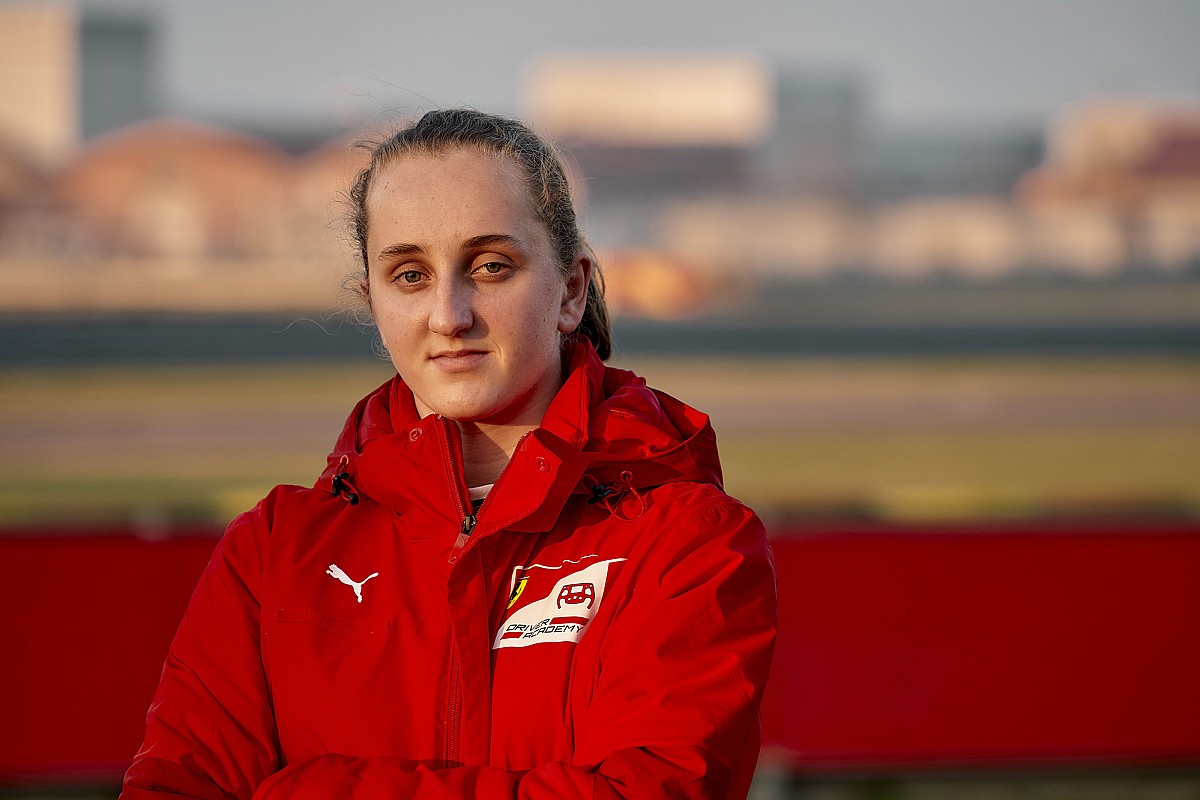 Nederlands-Belgische Weug wint plek in Ferrari-talentenprogramma
